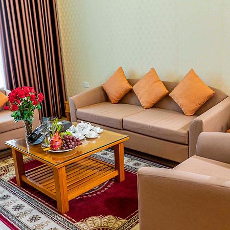 Hoang Son Peace Hotel Нин Бин Екстериор снимка