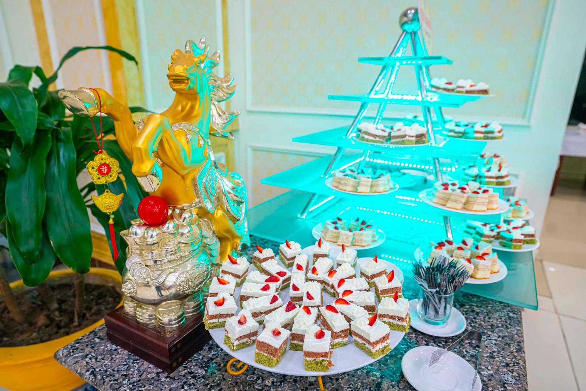 Hoang Son Peace Hotel Нин Бин Екстериор снимка